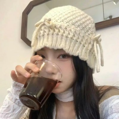 拥抱大白熊